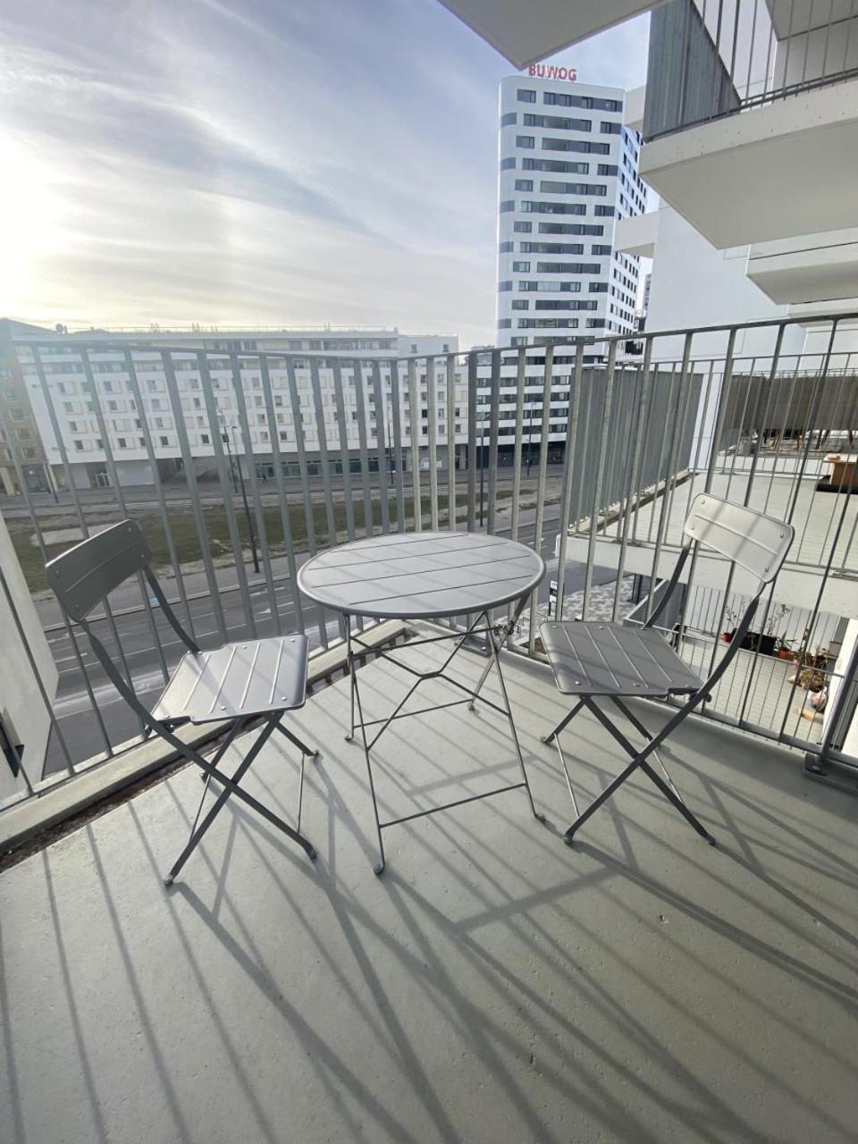 Decorous Cozy City View Suite เวียนนา ภายนอก รูปภาพ