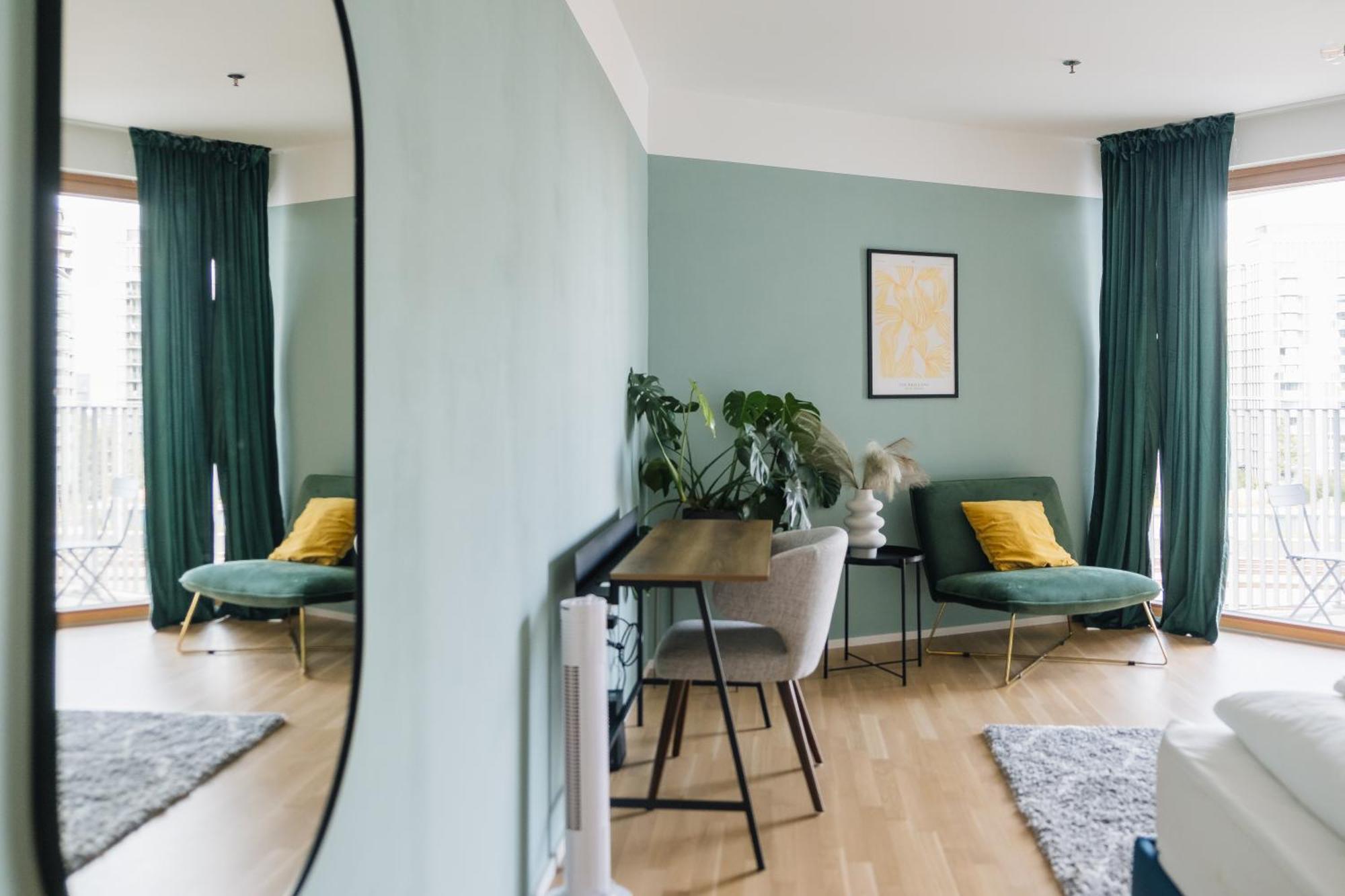 Decorous Cozy City View Suite เวียนนา ภายนอก รูปภาพ
