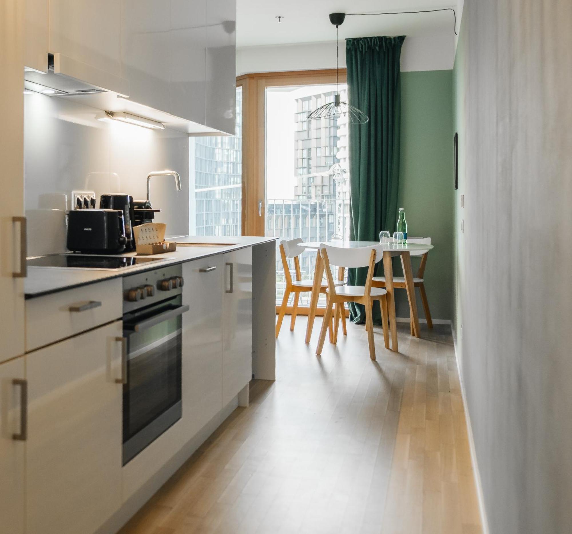 Decorous Cozy City View Suite เวียนนา ภายนอก รูปภาพ
